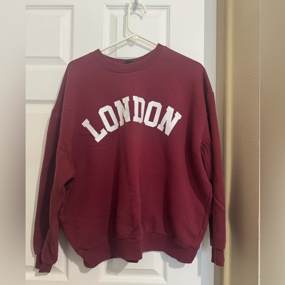 Wild Fable ‘London’ crew neck